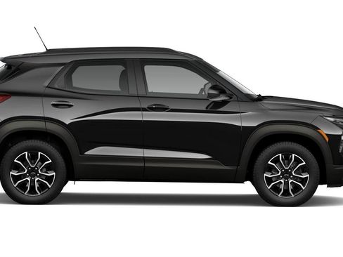 New 2026 Chevrolet TrailBlazer ACTIV w/ Driver Confidence Package AWD/4WD image 3