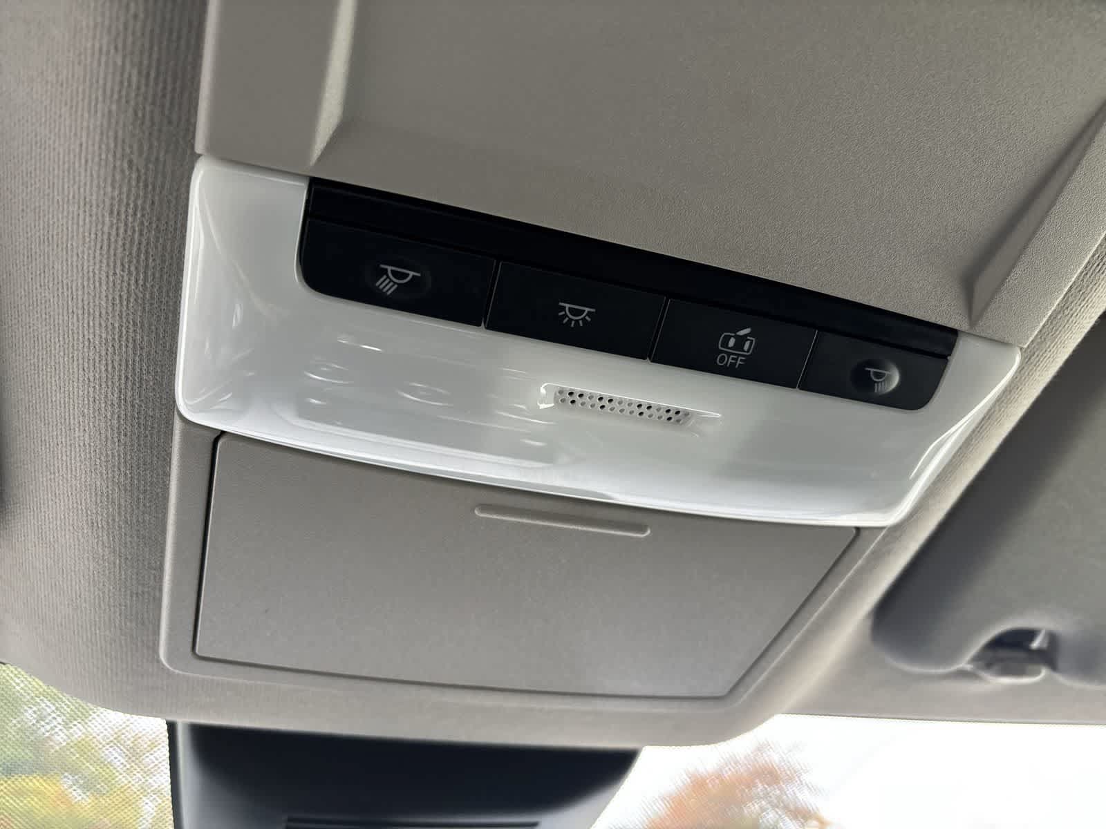 Used 2025 Nissan Sentra S FWD image 28