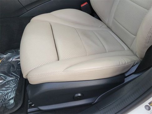 Used 2020 Mercedes-Benz C 300 Sedan image 20