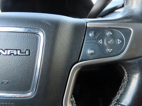 Used 2018 GMC Yukon XL Denali w/ Denali Ultimate Package image 33