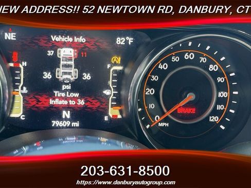 Used 2021 Jeep Wrangler Unlimited Sahara AWD/4WD image 21