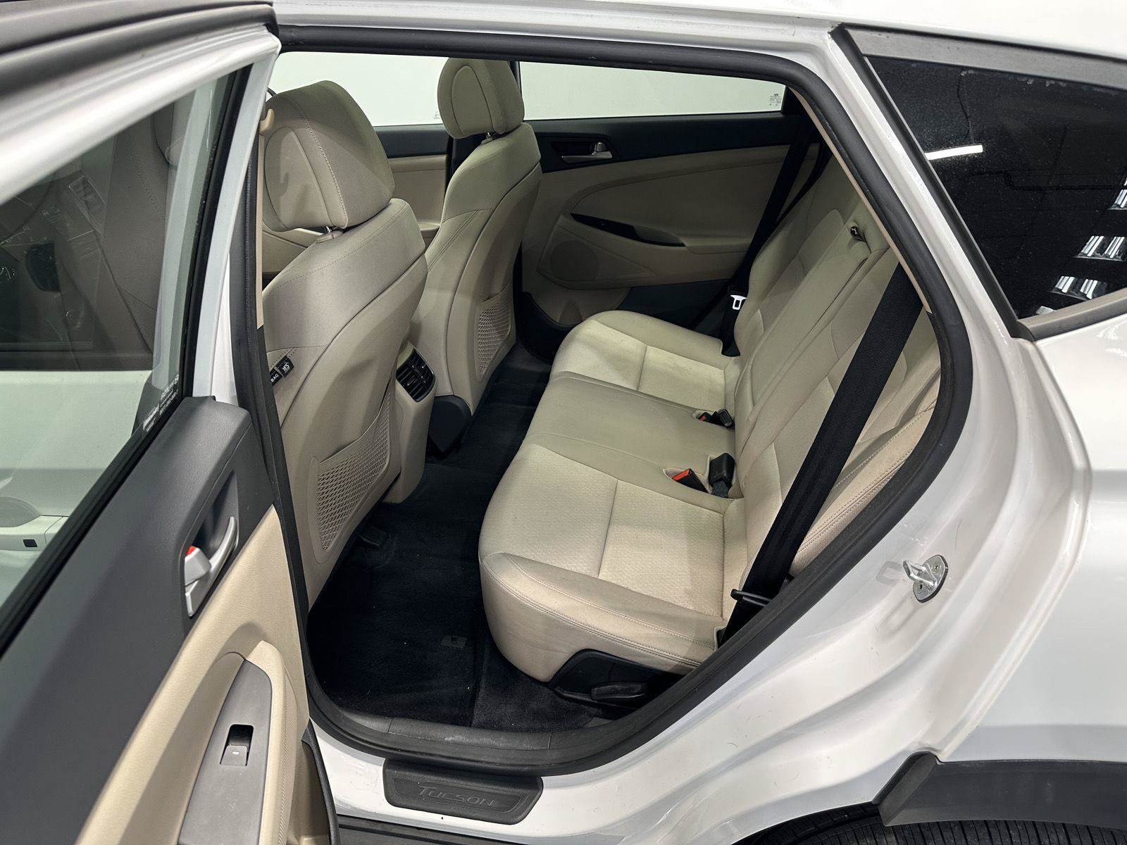 Used 2018 Hyundai Tucson Value AWD/4WD image 24