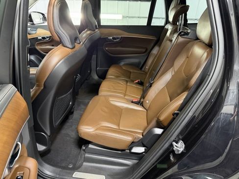 Used 2019 Volvo XC90 T6 Inscription w/ Luxury Package image 11