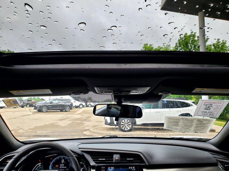 Used 2019 Honda Civic EX image 12