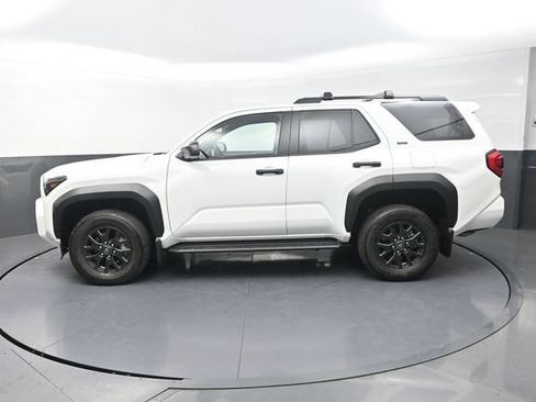 Used 2026 Toyota 4Runner SR5 AWD/4WD image 4