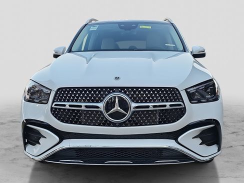 New 2026 Mercedes-Benz GLE 450 GLE 450 image 2