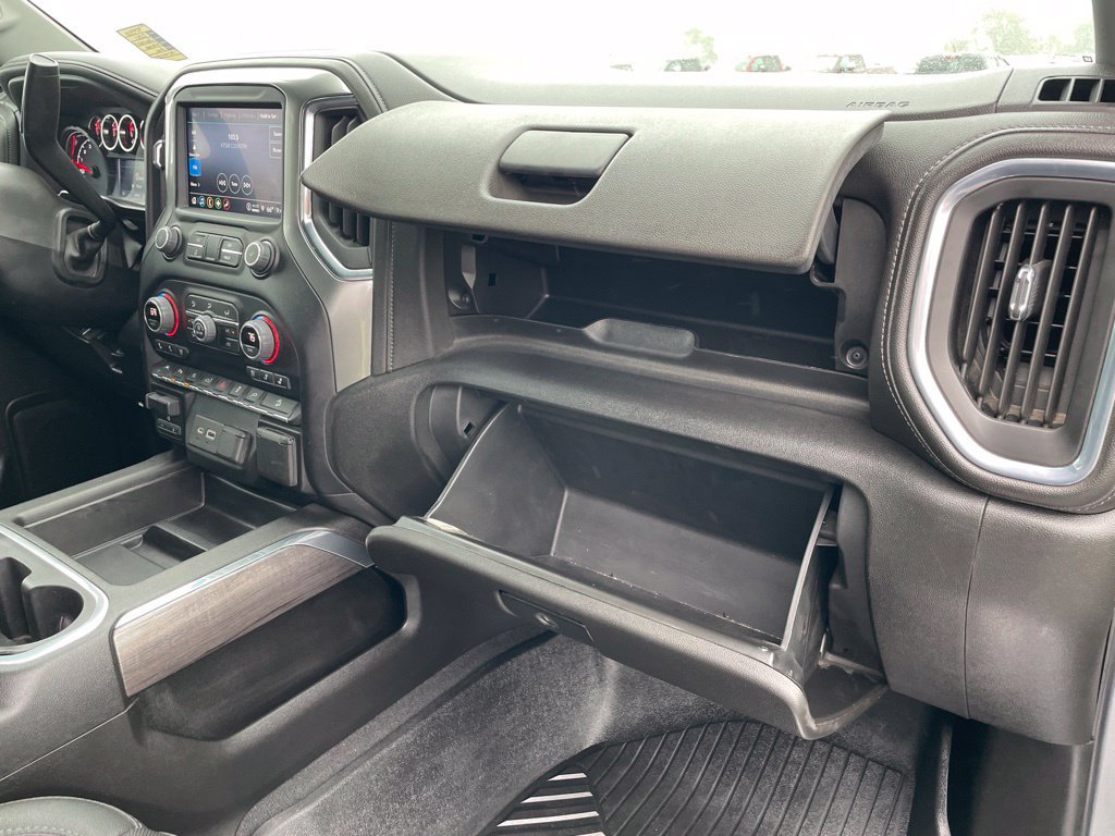 Used 2021 Chevrolet Silverado 1500 LTZ AWD/4WD image 40