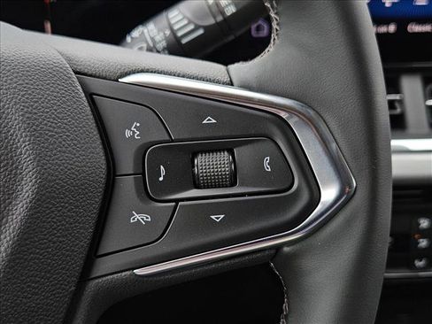 New 2026 Chevrolet Trax LT w/ Driver Confidence Package image 13