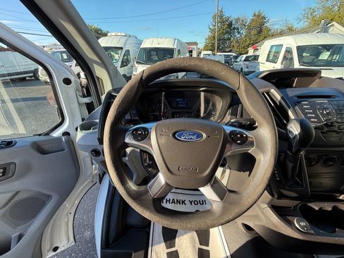 Used 2018 Ford Transit 250 130 Medium Roof image 6