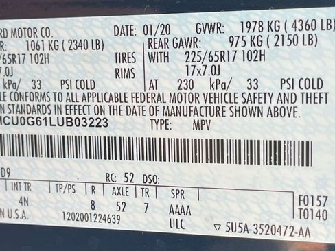 Used 2020 Ford Escape SE image 39