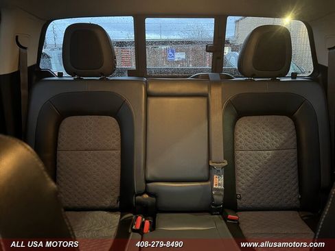 Used 2017 Chevrolet Colorado Z71 image 31