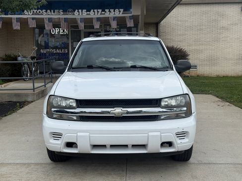 Used 2003 Chevrolet TrailBlazer LS w/ Preferred Equipment Group RWD image 2