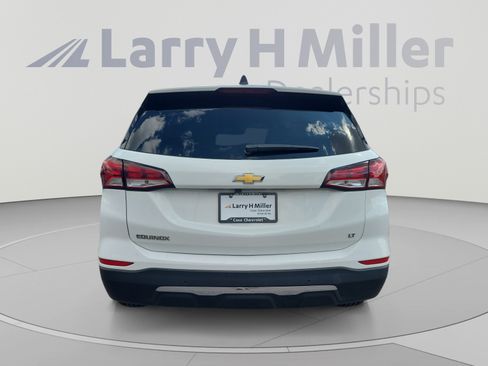 Used 2024 Chevrolet Equinox LT FWD image 4