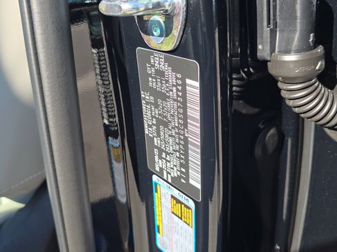 New 2025 Kia Telluride S image 39