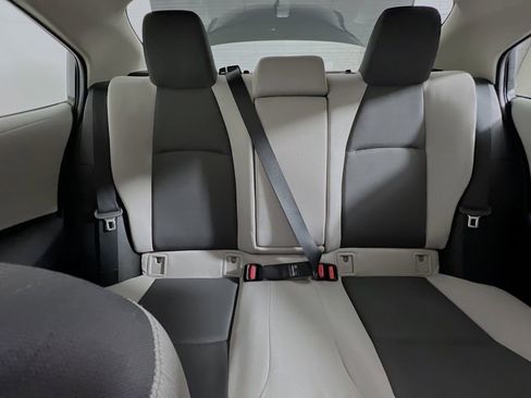 Used 2025 Toyota Corolla LE FWD image 28