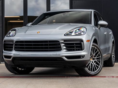 Certified 2021 Porsche Cayenne AWD/4WD image 1