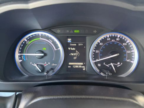 Used 2017 Toyota Highlander Limited Platinum image 29