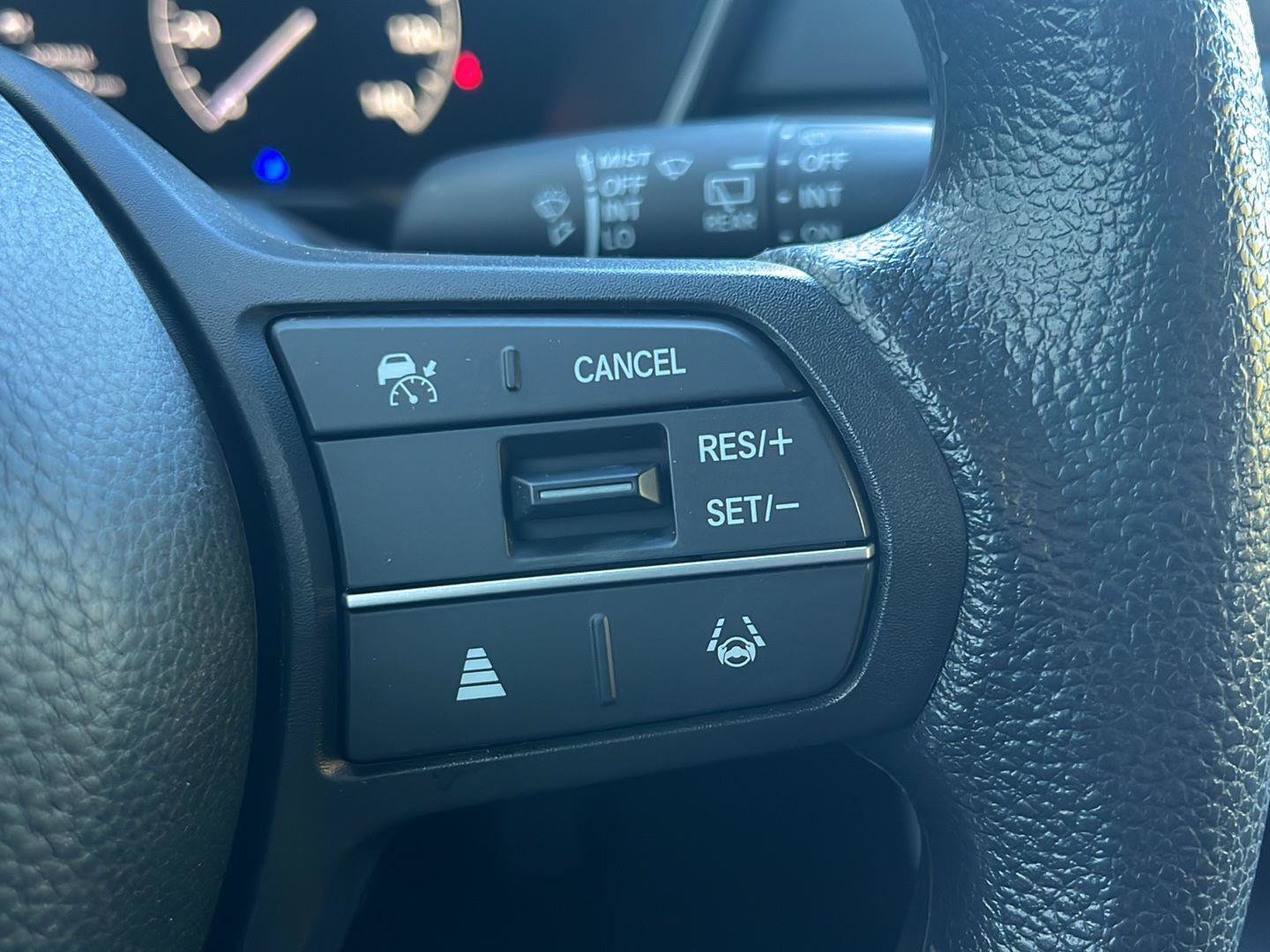 Used 2024 Honda CR-V LX image 9