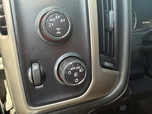 Used 2015 GMC Sierra 1500 Denali w/ Driver Alert Package image 30