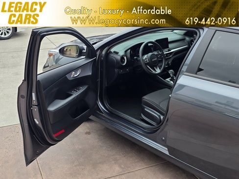 Used 2024 Kia Forte LXS FWD image 43