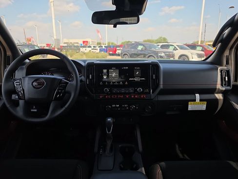 New 2026 Nissan Frontier Pro-X w/ Pro-X Convenience Package RWD image 10