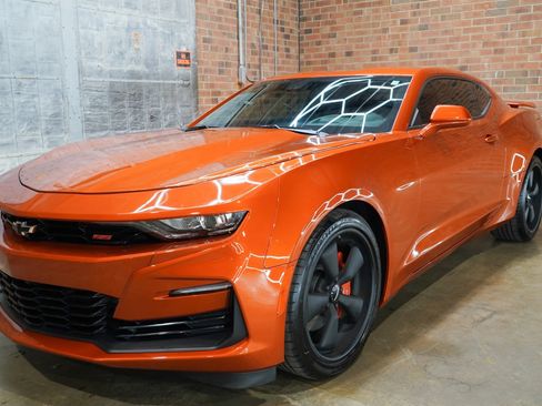 Used 2022 Chevrolet Camaro SS RWD image 19
