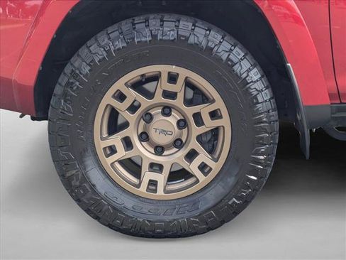 Used 2024 Toyota 4Runner SR5 Premium AWD/4WD image 25