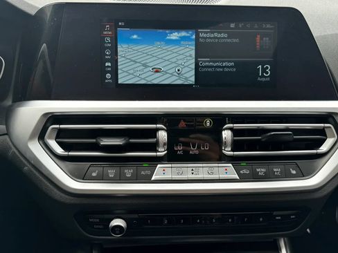 Used 2021 BMW 430i Coupe w/ Convenience Package RWD image 21