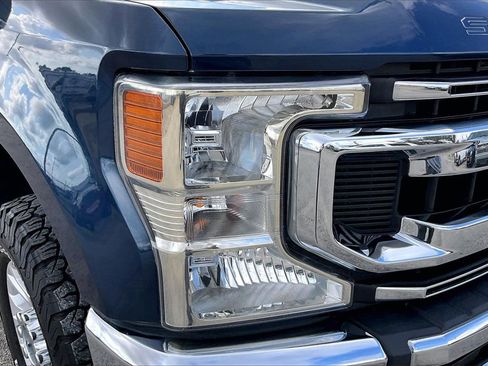 Used 2020 Ford F250 XL w/ STX Appearance Package image 32