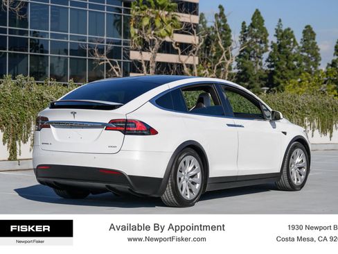 Used 2018 Tesla Model X 100D image 7