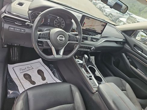 Used 2023 Nissan Altima 2.5 SR w/ SR Premium Package AWD/4WD image 21