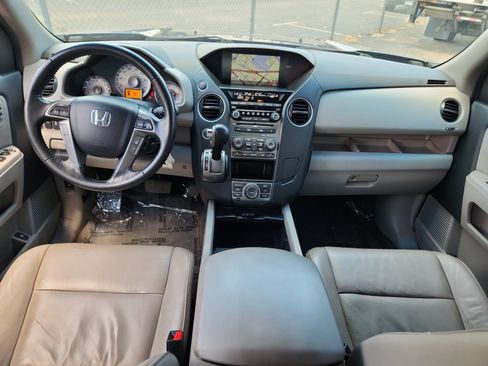 Used 2013 Honda Pilot Touring image 20