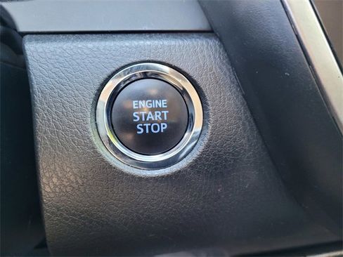 Used 2023 Toyota Camry XSE image 17