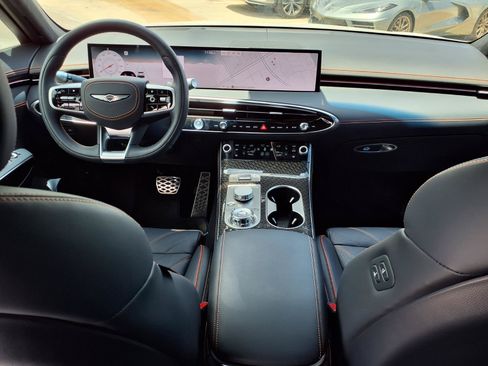 Certified 2026 Genesis GV70 3.5T Sport Prestige AWD/4WD image 20
