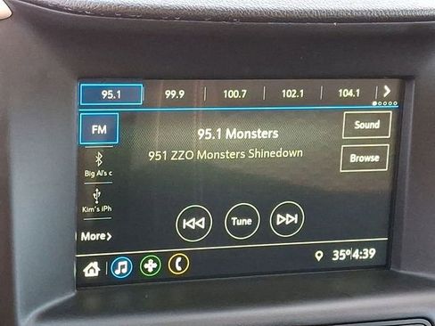 Certified 2019 GMC Terrain SLE w/ Driver Convenience Package image 13