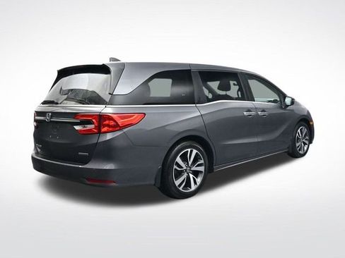 Used 2023 Honda Odyssey Touring image 4