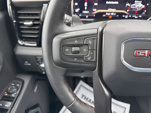 Used 2025 GMC Sierra 1500 AT4 w/ AT4 Premium Package image 28