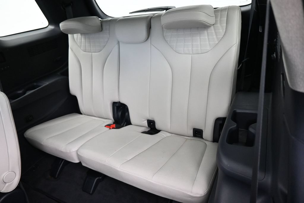 Used 2024 Hyundai Palisade Limited FWD image 39