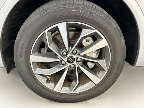 Used 2023 Audi Q5 2.0T Premium Plus w/ Premium Plus Package AWD/4WD image 37