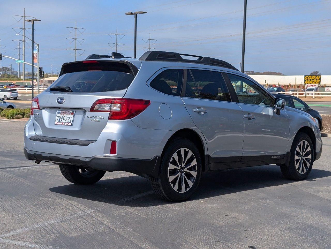 Used 2017 Subaru Outback 2.5i Limited AWD/4WD image 13