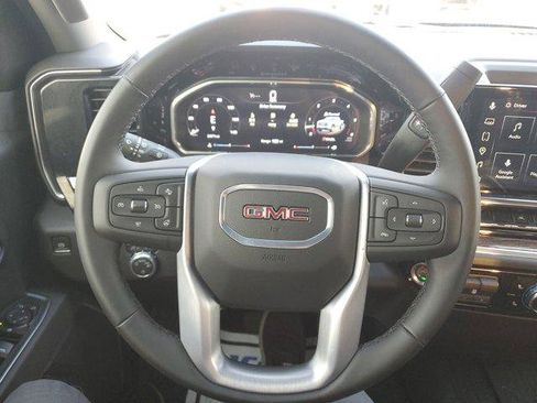 New 2026 GMC Sierra 1500 SLE image 19