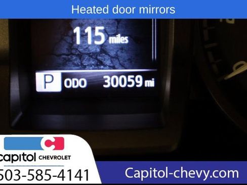 Used 2022 Toyota Tacoma TRD Off-Road image 16