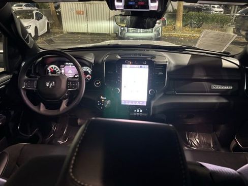 Used 2025 RAM 1500 Laramie image 34