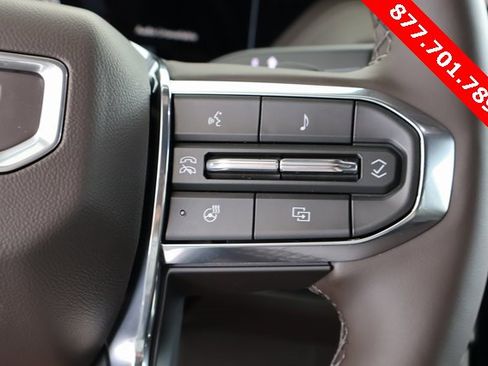 New 2025 GMC Yukon XL Elevation image 25