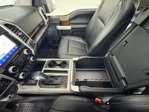 Used 2019 Ford F150 Lariat w/ Equipment Group 502A Luxury AWD/4WD image 25