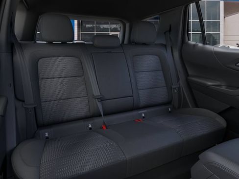 New 2026 Chevrolet Equinox LT w/ LPO, Floor Liner Package FWD image 17