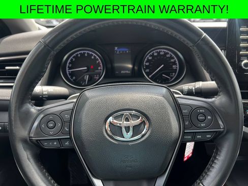 Used 2024 Toyota Camry SE FWD image 6