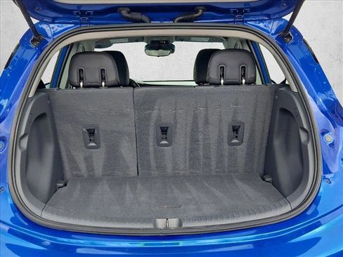 Used 2021 Chevrolet Bolt Premier w/ Infotainment Package image 6