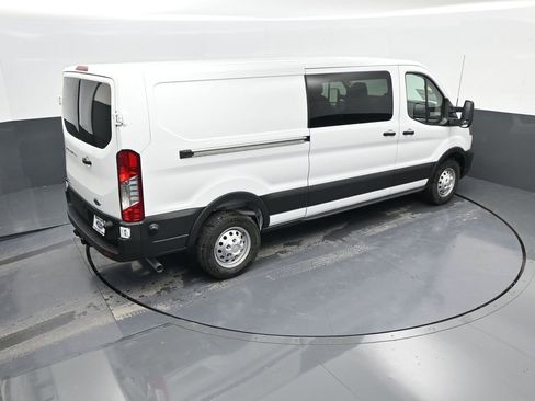 New 2025 Ford Transit 250 Low Roof AWD image 39