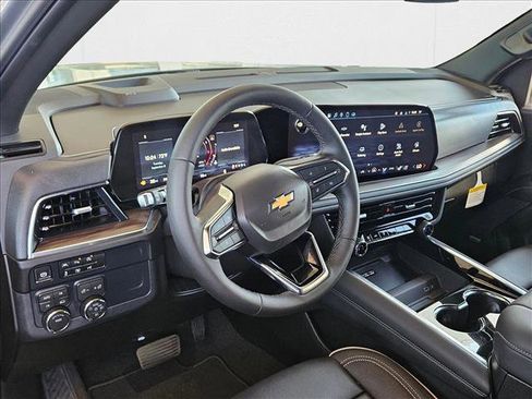 New 2025 Chevrolet Tahoe Premier image 3